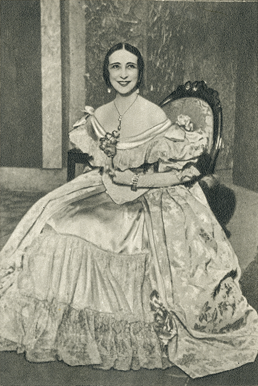 Maria Filotti în Casa cu Trei fete, Opera Română, 1934