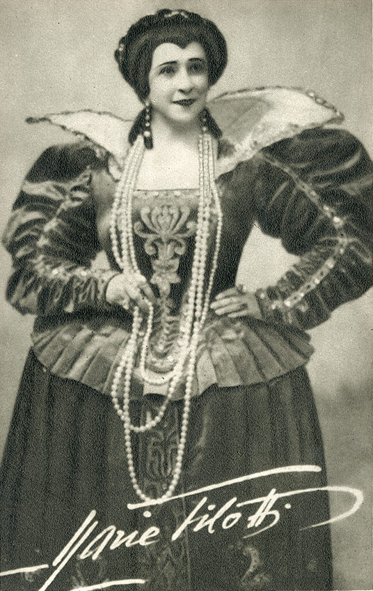 Maria Filotti în Elisabeta, Regina Angliei, Teatrul Național București 1931