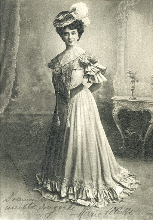 Maria Filotti la debut în 1906, Teatrul Național din Iași